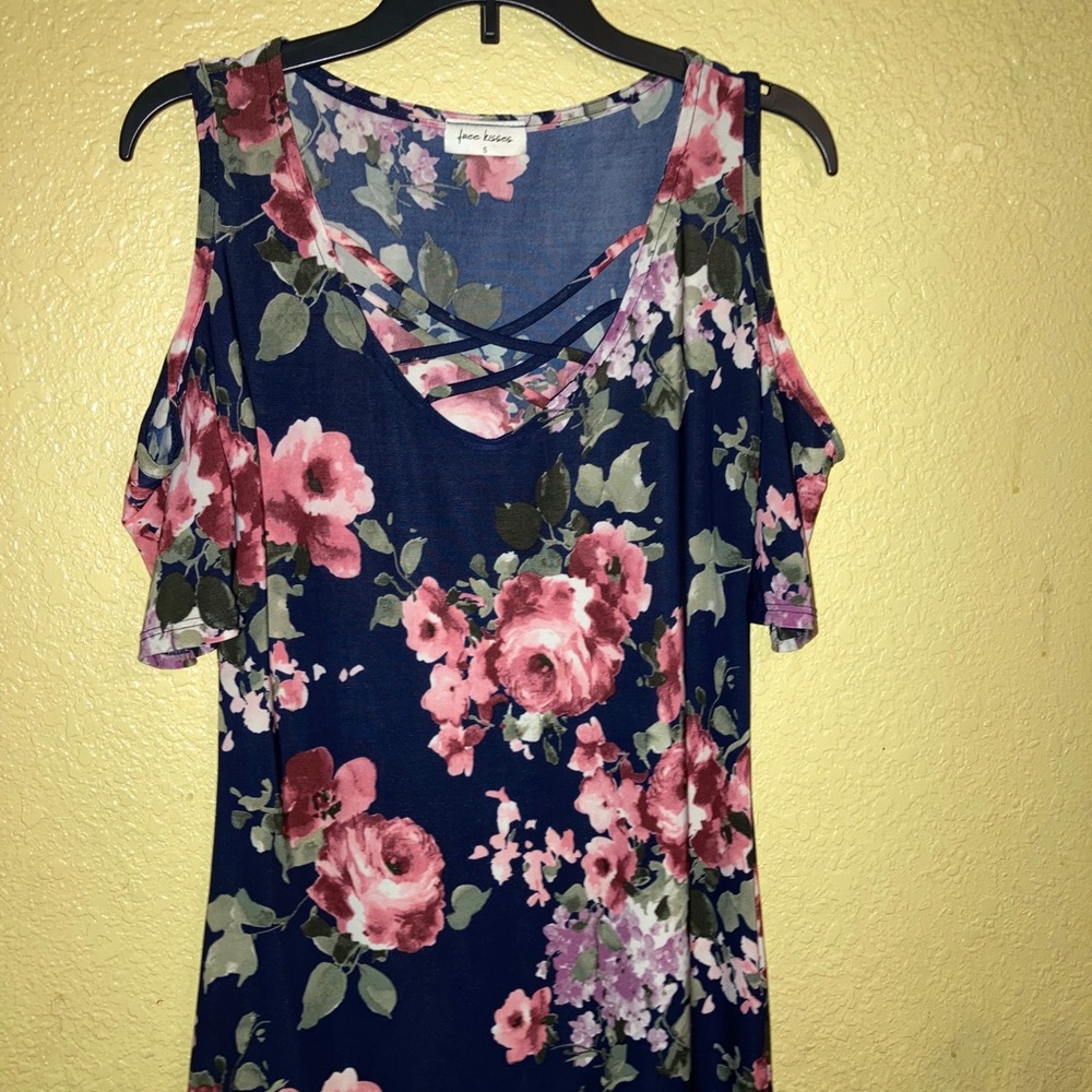 Short sleeved flowered shirt